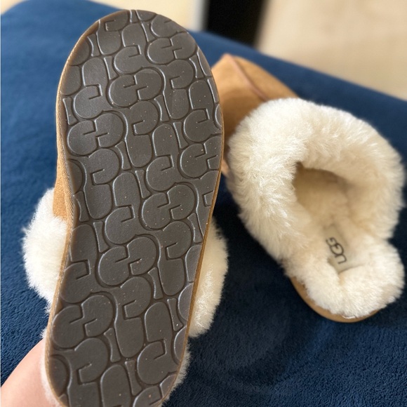 UGG Scuffette II Regenerate Size 8 - Picture 4 of 7